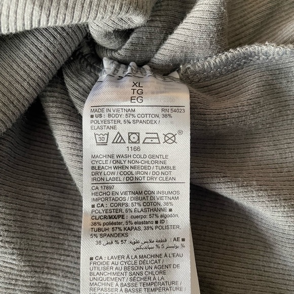 Old Navy Maternity Tank Top - Picture 6 of 6